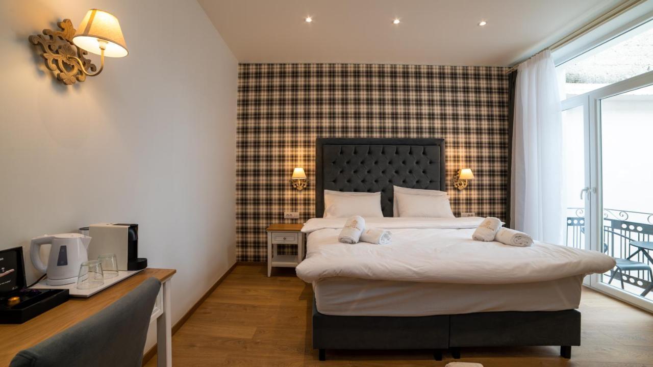 Brettania Hotel Ioannina Buitenkant foto