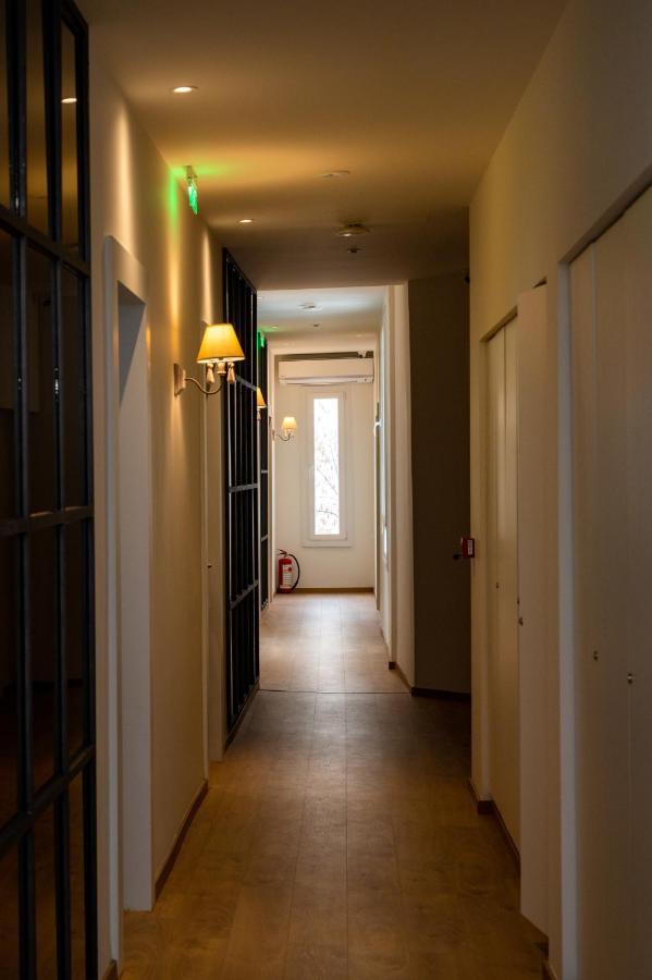 Brettania Hotel Ioannina Buitenkant foto