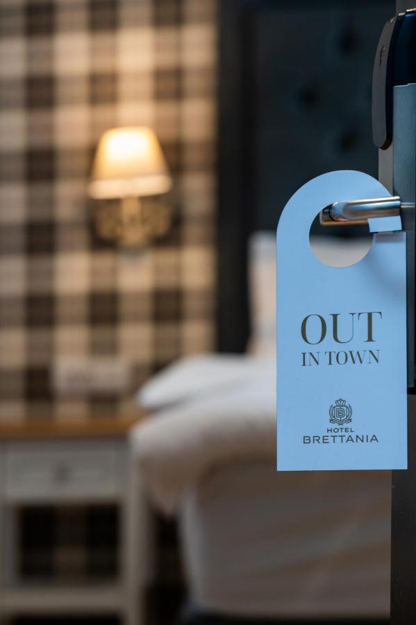 Brettania Hotel Ioannina Buitenkant foto